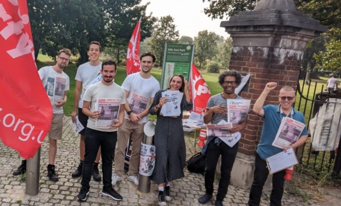 Oscar parry (second left) campaigning with the Socialist Party. Photo: Martin Reynolds
