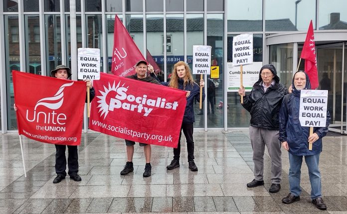 solidarity with bin workers. Photo: Carlisle Socialist Party