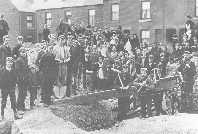 Striking miners in 1893 in Darnall, Sheffield. Photo: Public Domain
