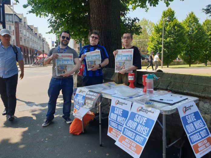 Dara Dara (left) campaigning with West London Socialist Party. Photo: Mark Best