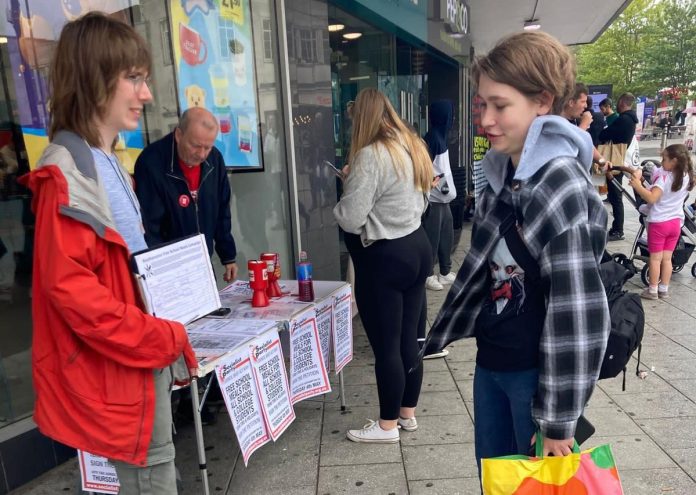 Campaigning for free school meals in Southampton