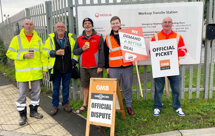 Notts bins Jon Dale 2 scaled Veolia bin strike. Photo: Jon dale