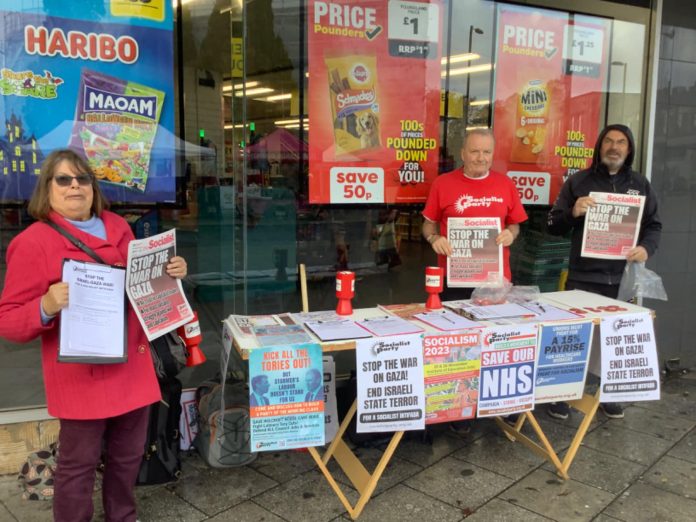 Southampton Socialist Party campaigning against the war on Gaza