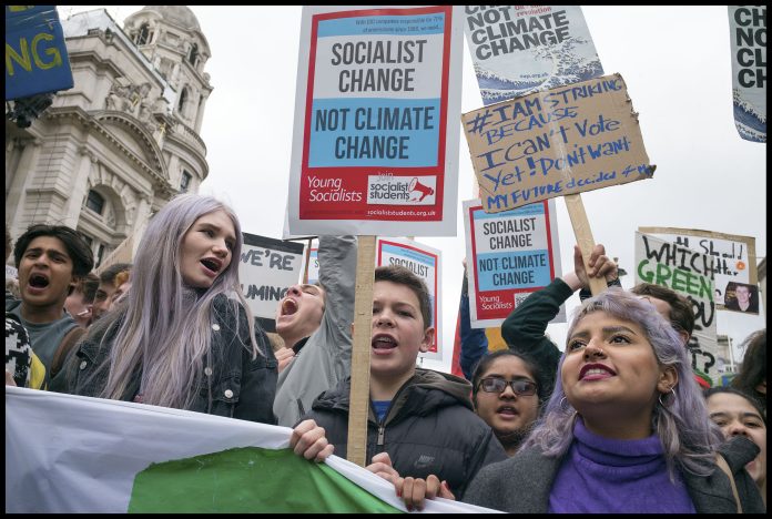 C-2 Climate strike protest. Photo: Paul Mattsson