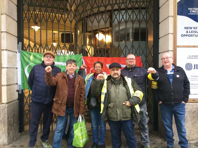 Picket line at Victoria, central London. Photo: London SP