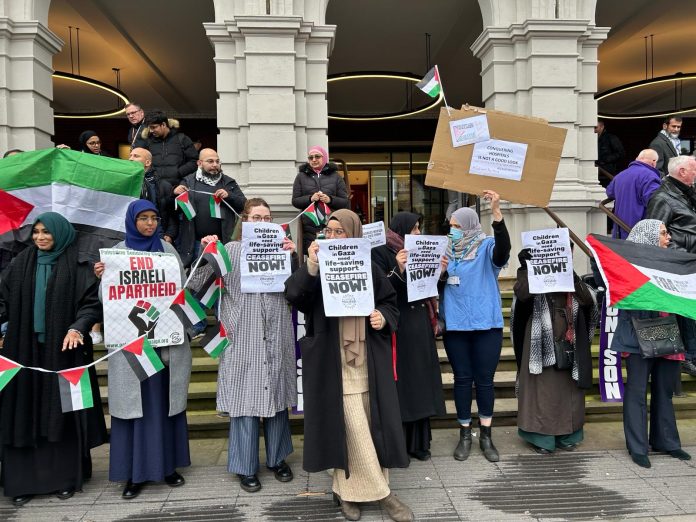 Tower Hamlets protest. Photo: Ian Pattison