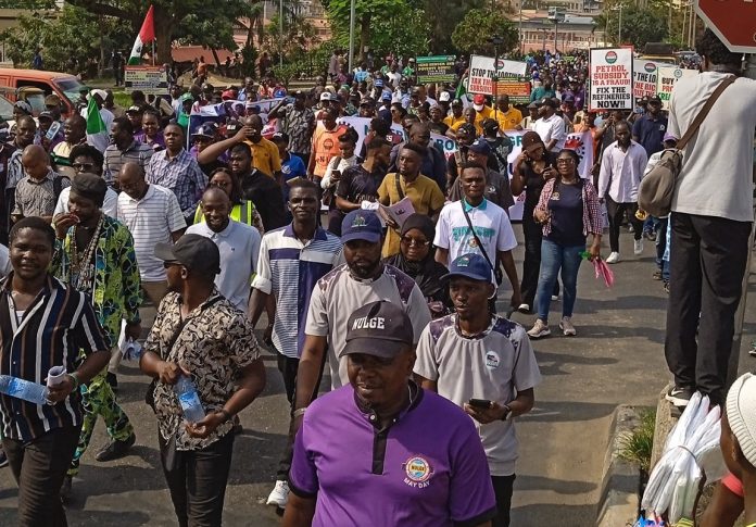 Protests in Nigeria against cost of living. Photo: DSM