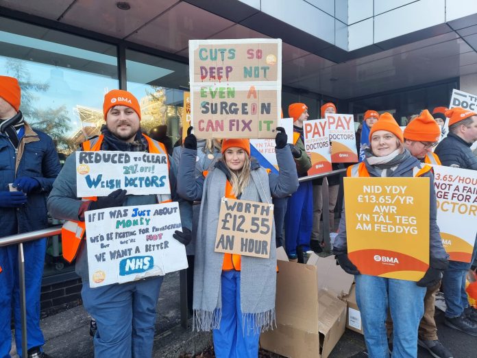 Junior doctors strike in Cardiff. Photo: Katrine Williams