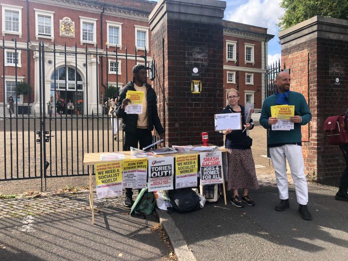 Socialist Students campaigning at Goldsmiths university Photo: London SP