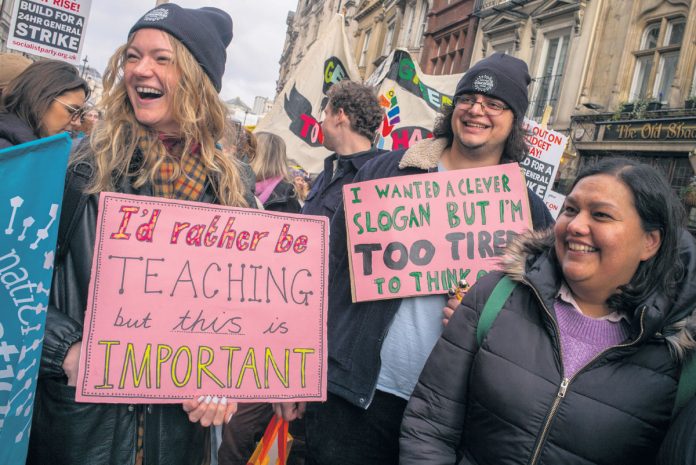 NEU strikers, 2023. Photo: Paul Mattsson
