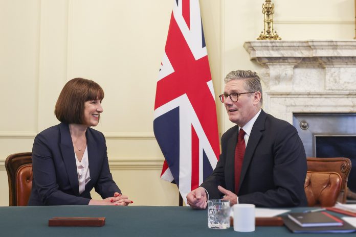 Reeves and Starmer. Photo: Simon Dawson / No 10 Downing Street/CC