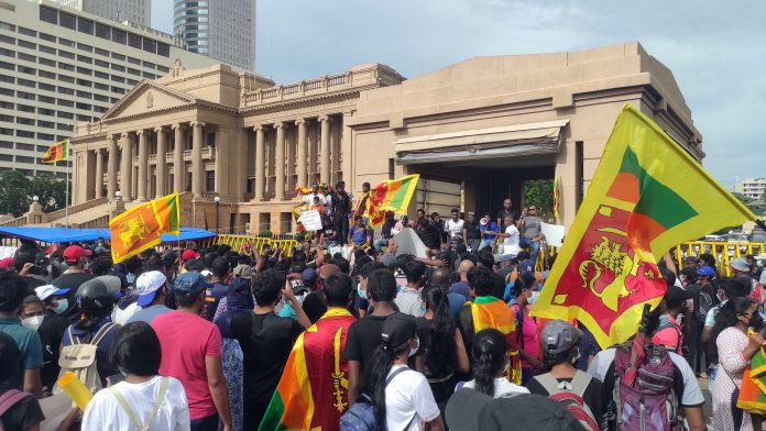 Aragalaya protest movement in 2022 Photo: Antano/CC