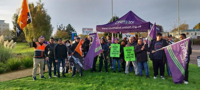 GWH unison strike. Photo: Rob Pettefar