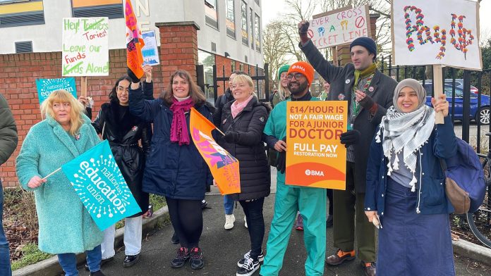 BMA join NEU Leytonstone school Kevin Teachers and doctors supporting each other's picket lines in 2023. Photo: Kevin Parslow