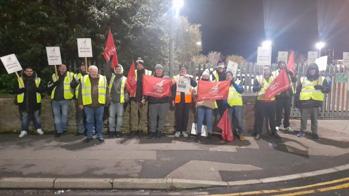 Sheffield Bidwest bus strike. Photo: Alistair Tice