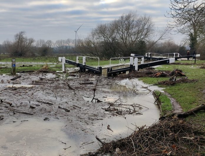 Debris in a lock north of Leicester, flooded in January 2025. Photo: Mat Fascione/CC