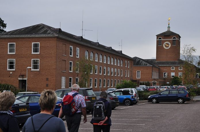 Deven County Council hall in Exeter. Photo: Lewis Clarke/CC