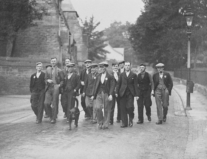 Jarrow marchers en route to London. Photo: Public Domain
