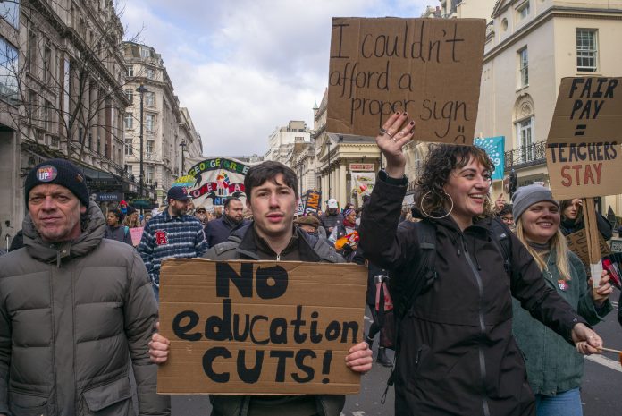 NEU members on strike in 2023. Photo: Paul Mattsson