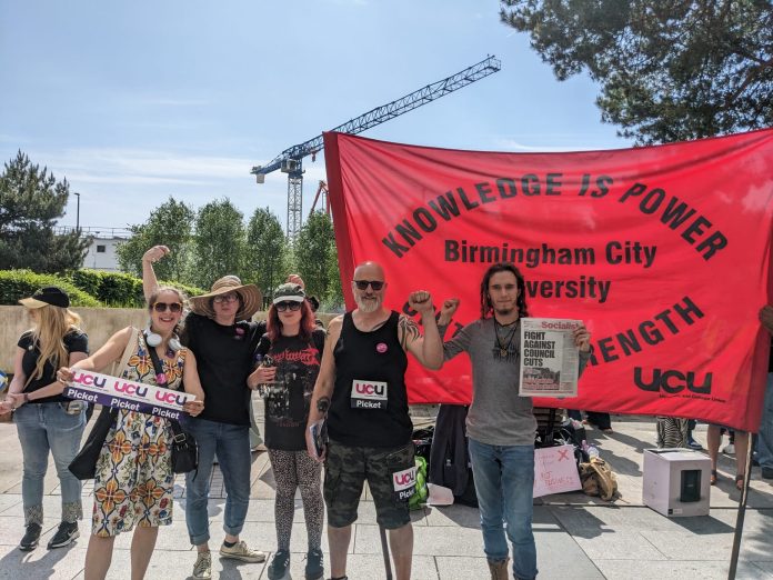 BCU UCU strike. Photo: Brum SP