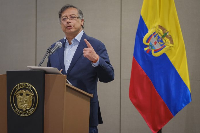 20250522_Foro_retos_descentralización_diferencial_control_recursos_-Ovidio_González7100 Colombian president Gustavo Petro. Photo: Public domain/x