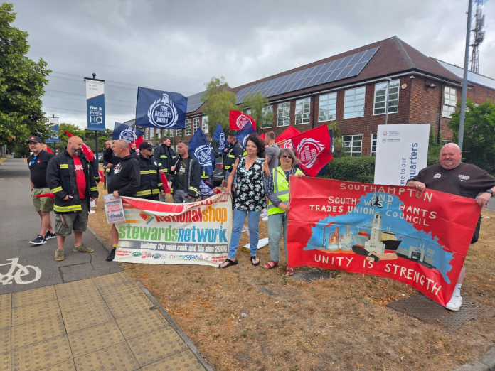 Hampshire & Isle of Wight fire cuts protest