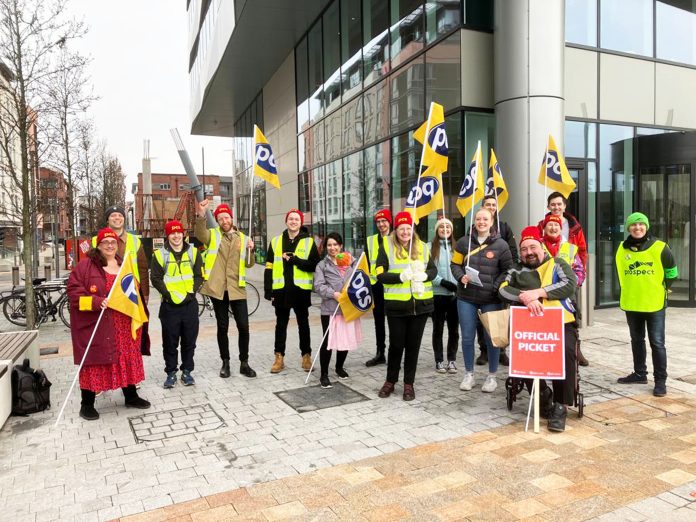 PCS HMRC and planning inspectorate Roger T HMRC members on strike in 2023. Photo: Roger Thomas