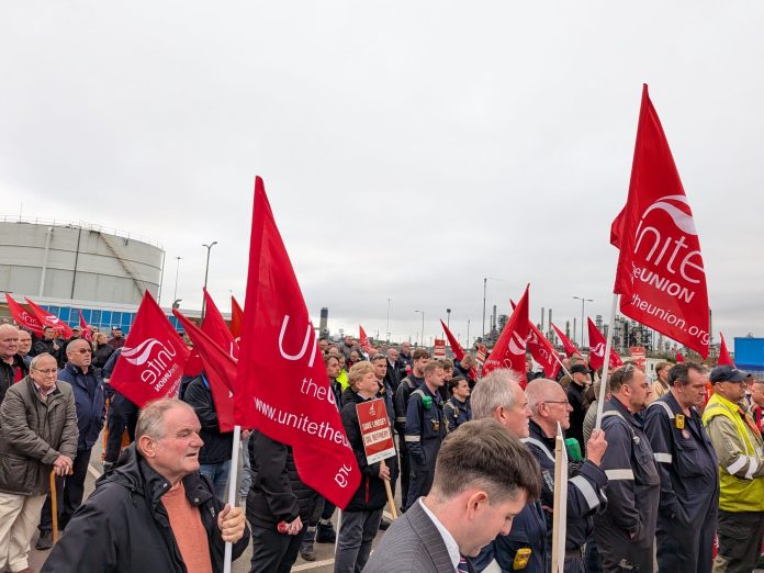 Save Lindsey Oil Refinery rally Photo: Iain Dalton