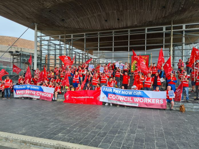 Council workers in Wales need attacks on jobs and pay to end Photo: Socialist Party Wales