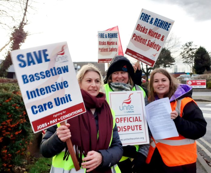 16b2a8c6-490c-41ae-a69b-d35544a77408 Notts nurses strike Photo: Jon Dale