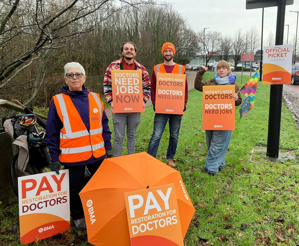 Bristol resident doctors picket line