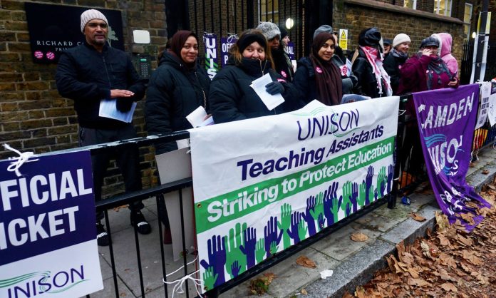 WhatsApp Image 2025-12-18 at 12.50.50 Richard Cobden School strike Photo: Hugo Pierre