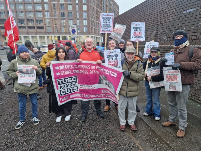 Birmingham Socialist Party and TUSC campaigning in support of the bin workers Photo: Socialist Party