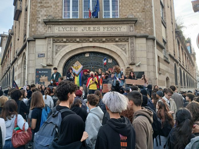 French Lycee Guallendra CC French student protests Photo: Guallendra/CC