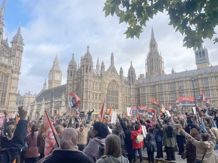 GMB support staff Greenwich and Merton Photo Berkay Kartav