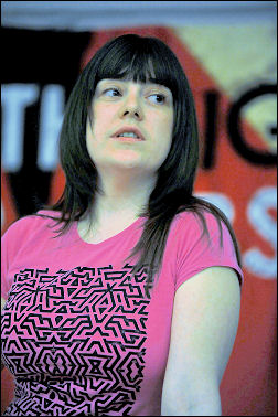 Tracy Edwards at Youth Fight for Jobs conference 2009, credit: Paul Mattsson (uploaded 13/05/2009) Tracy Edwards at Youth Fight for Jobs conference 2009, credit: Paul Mattsson (uploaded 13/05/2009)